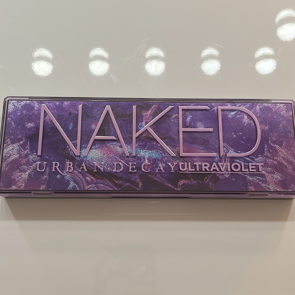 Urban decay naked ultraviolet eyeshadow palette